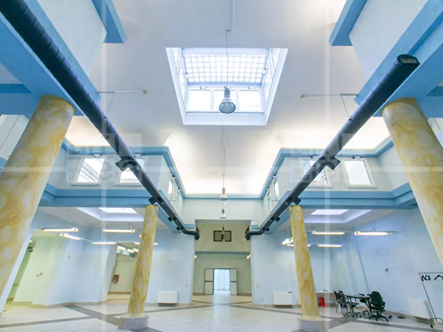 Immagine 1 di Ufficio in affitto  in Via Quattro Novembre a Roma