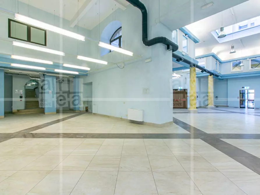 Immagine 13 di Ufficio in affitto  in Via Quattro Novembre a Roma