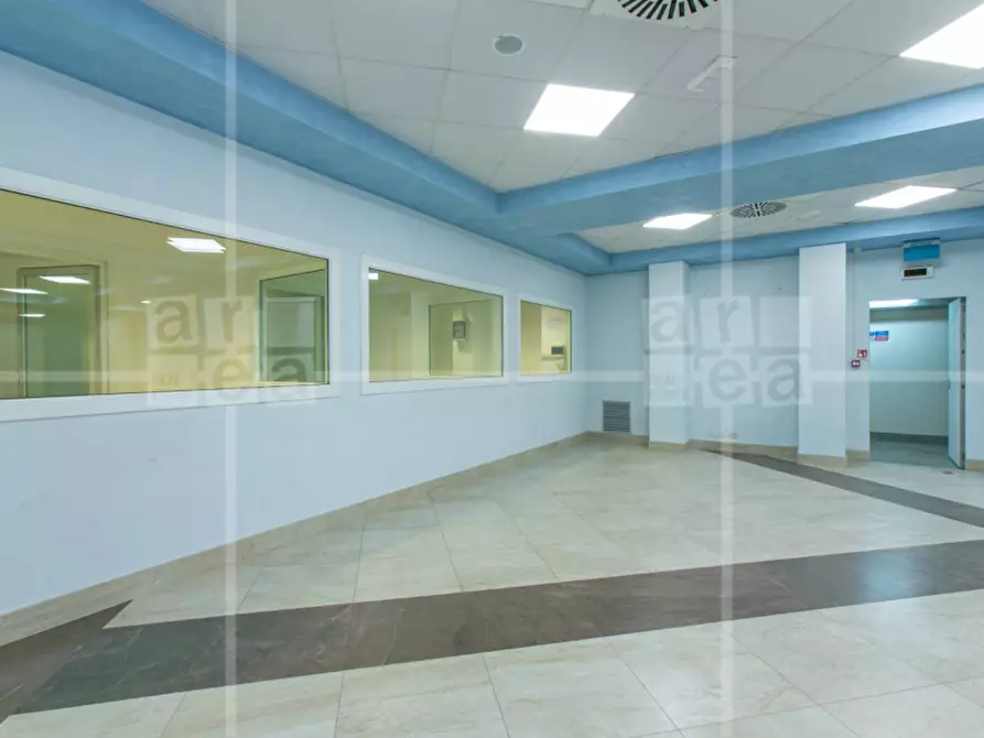 Immagine 19 di Ufficio in affitto  in Via Quattro Novembre a Roma