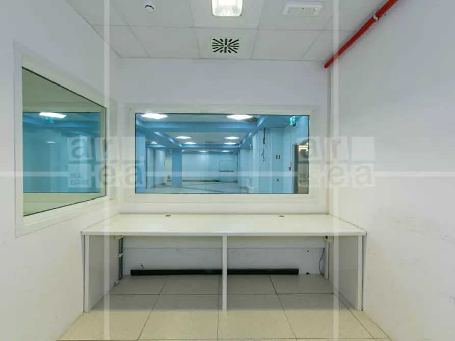 Immagine 21 di Ufficio in affitto  in Via Quattro Novembre a Roma