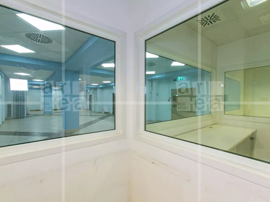 Immagine 23 di Ufficio in affitto  in Via Quattro Novembre a Roma