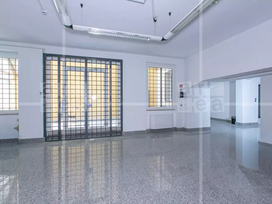 Immagine 25 di Ufficio in affitto  in Via Quattro Novembre a Roma