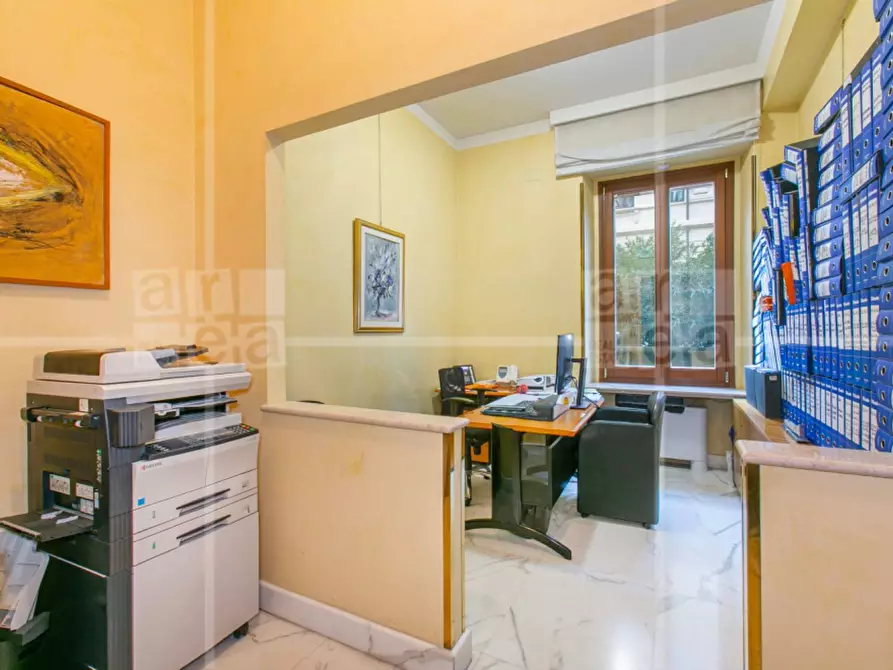 Immagine 40 di Appartamento in vendita  in Via Boncompagni 28 a Roma