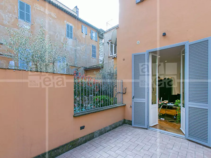 Immagine 11 di Ufficio in affitto  in Via Di San Marcello a Roma