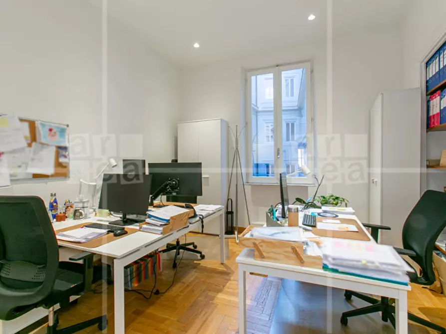 Immagine 13 di Ufficio in affitto  in Via Di San Marcello a Roma