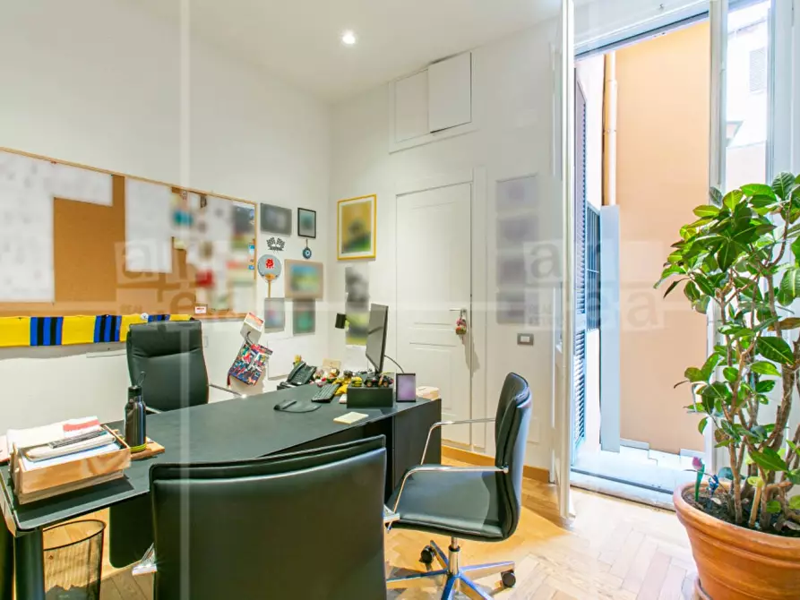 Immagine 18 di Ufficio in affitto  in Via Di San Marcello a Roma