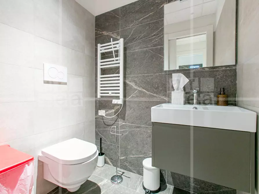 Immagine 23 di Ufficio in affitto  in Via Di San Marcello a Roma