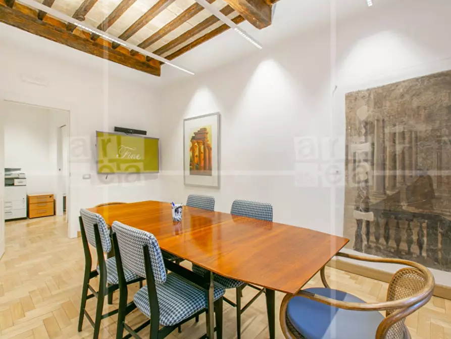 Immagine 4 di Ufficio in affitto  in Via Di San Marcello a Roma