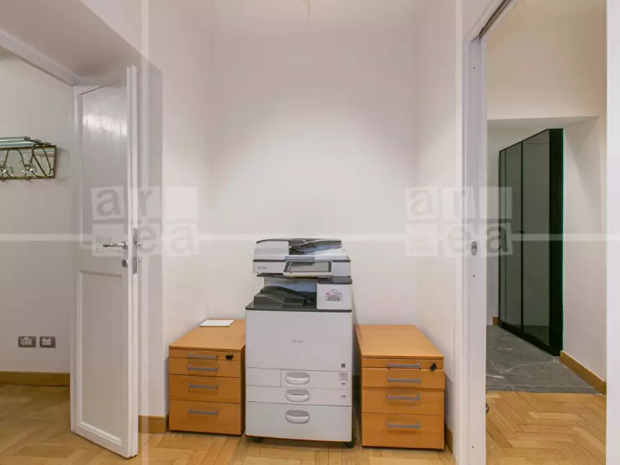 Immagine 7 di Ufficio in affitto  in Via Di San Marcello a Roma