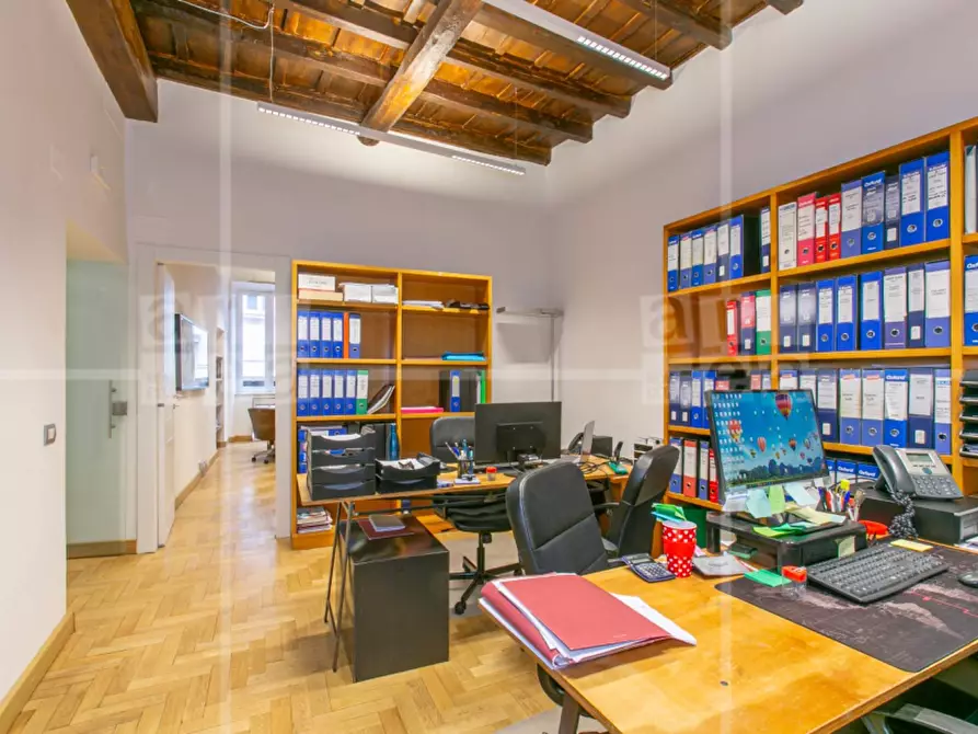 Immagine 15 di Ufficio in affitto  in Via Di San Marcello a Roma