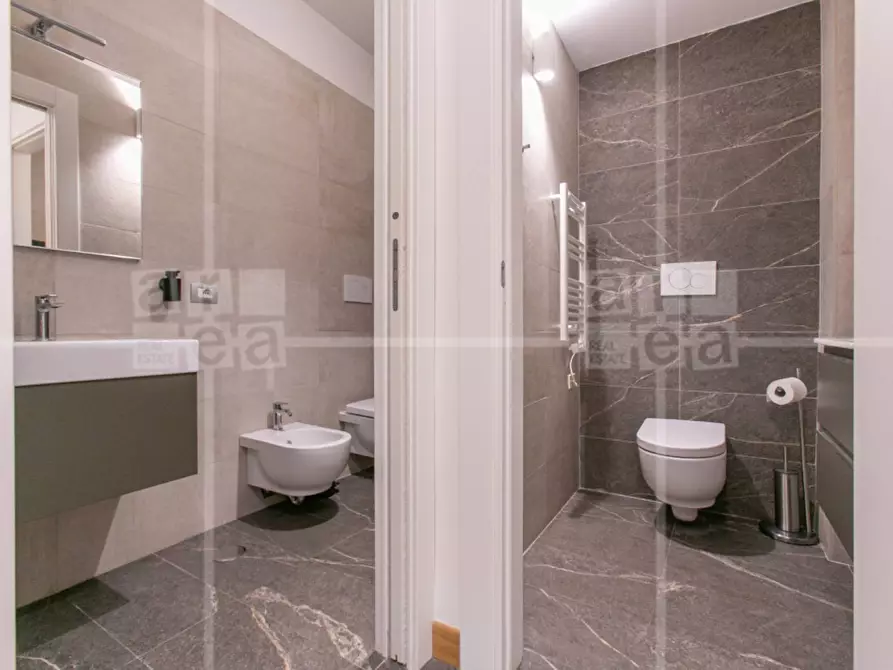 Immagine 27 di Ufficio in affitto  in Via Di San Marcello a Roma