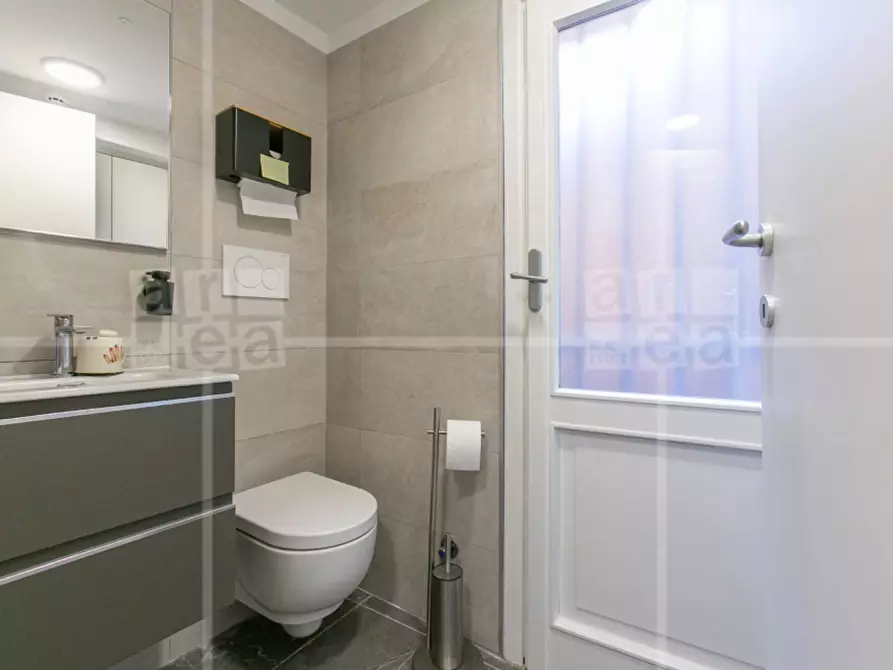 Immagine 29 di Ufficio in affitto  in Via Di San Marcello a Roma