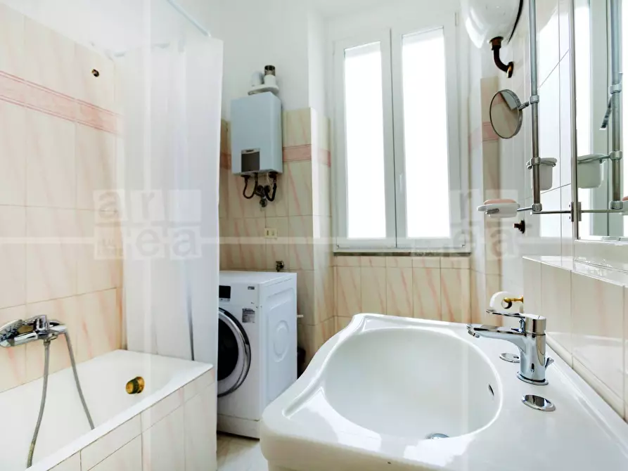 Immagine 19 di Appartamento in affitto  in Via Pietro Albertini a Roma