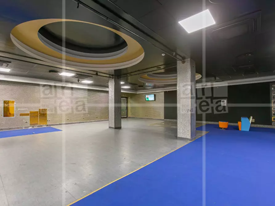 Immagine 5 di Locale commerciale in affitto  in Via Tiburtina a Roma