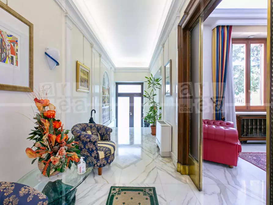 Immagine 16 di Ufficio in vendita  in Via Boncompagni 28 a Roma