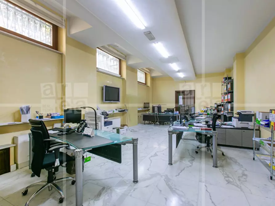 Immagine 22 di Ufficio in vendita  in Via Boncompagni 28 a Roma