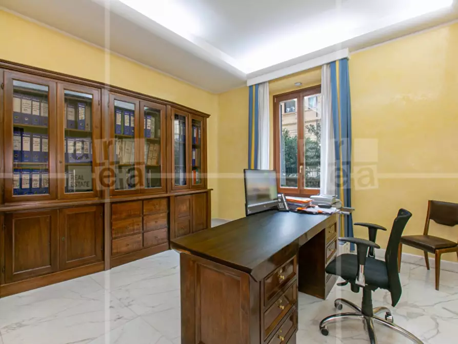 Immagine 33 di Ufficio in vendita  in Via Boncompagni 28 a Roma