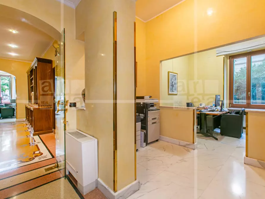 Immagine 39 di Ufficio in vendita  in Via Boncompagni 28 a Roma