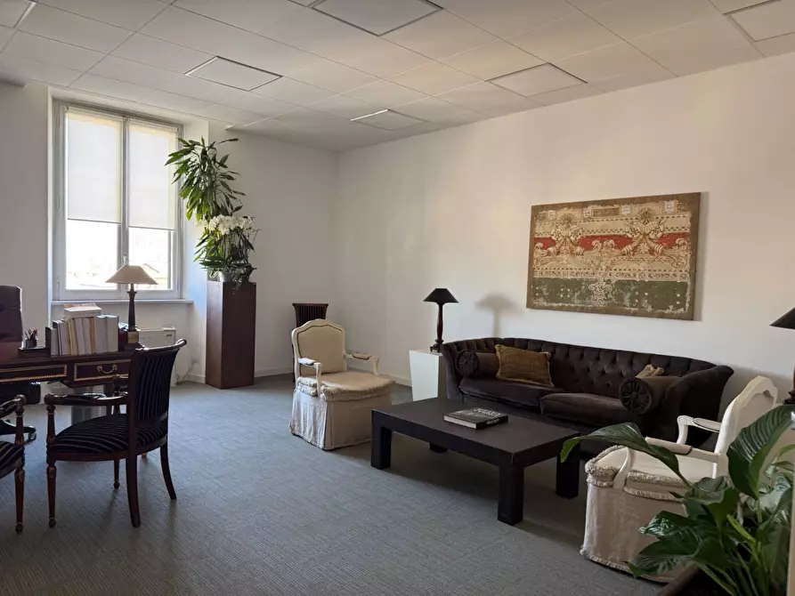 Immagine 1 di Ufficio in affitto  in Piazza San bernardo a Roma