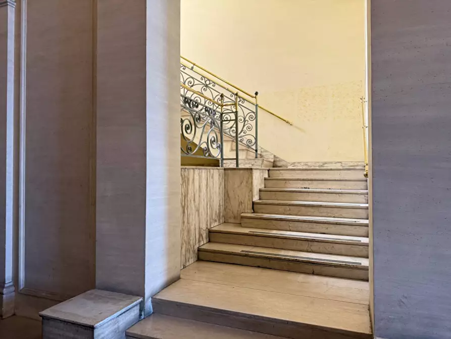 Immagine 18 di Ufficio in affitto  in Piazza San bernardo a Roma