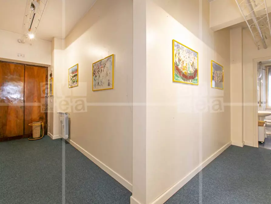 Immagine 3 di Appartamento in vendita  in Via Pietro Fedele 51 a Roma