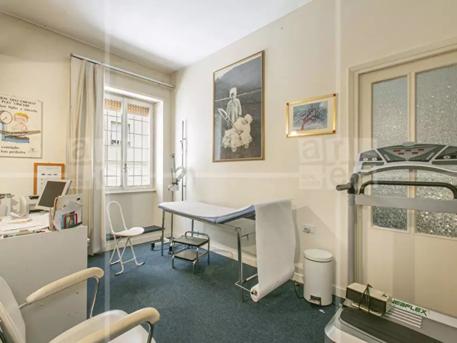 Immagine 8 di Appartamento in vendita  in Via Pietro Fedele 51 a Roma