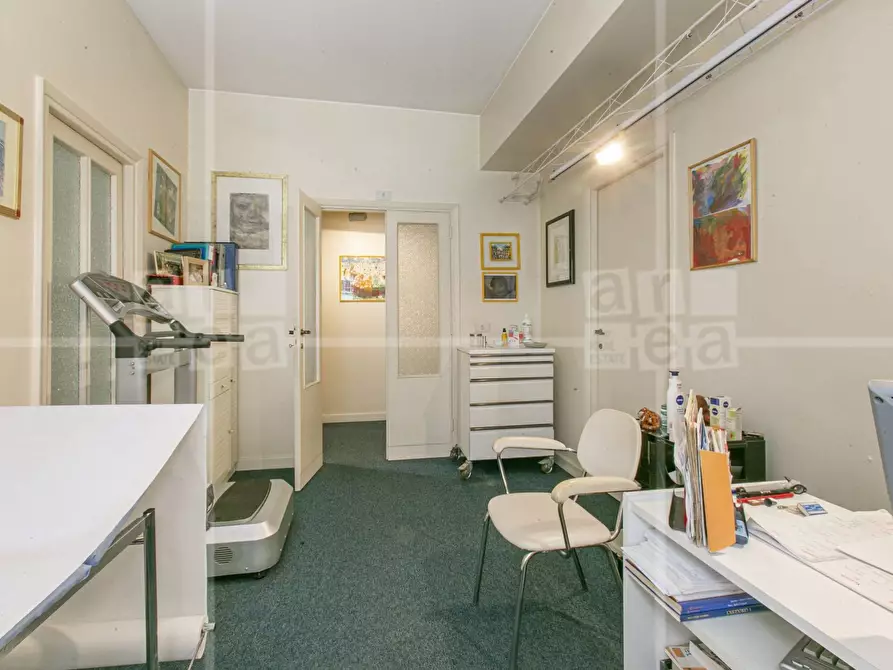 Immagine 9 di Appartamento in vendita  in Via Pietro Fedele 51 a Roma