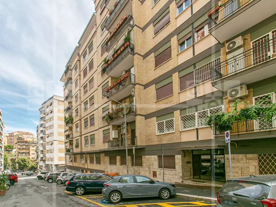 Immagine 17 di Appartamento in vendita  in Via Fiorini Fiorino a Roma