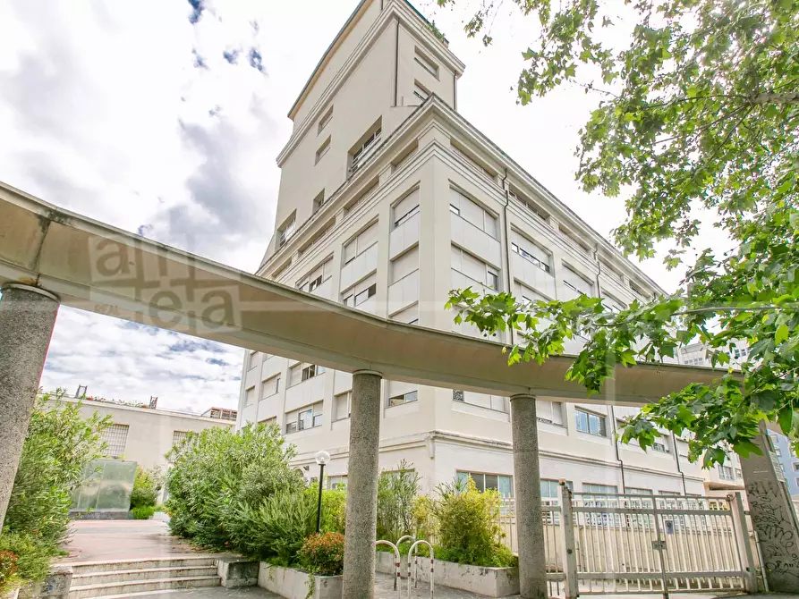 Immagine 52 di Appartamento in vendita  in Via Casilina a Roma