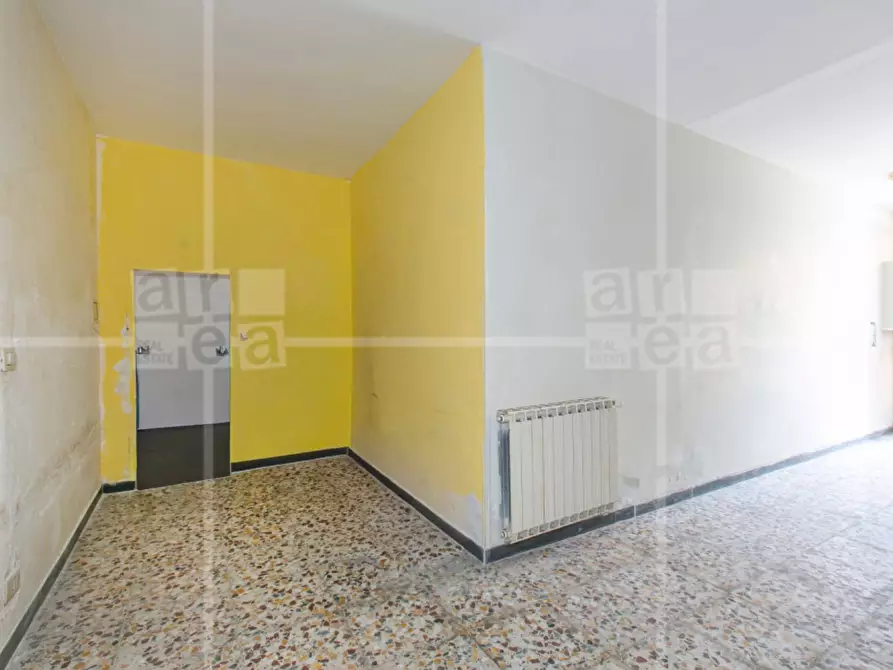 Immagine 6 di Appartamento in vendita  in Via Trofarello a Roma