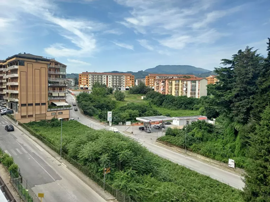 Immagine 12 di Attico in vendita  in dei Due Principati a Avellino