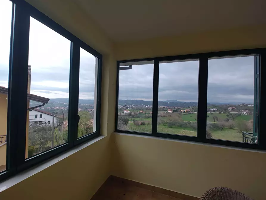 Immagine 4 di Appartamento in vendita  in Via Santa Caterina a Mirabella Eclano