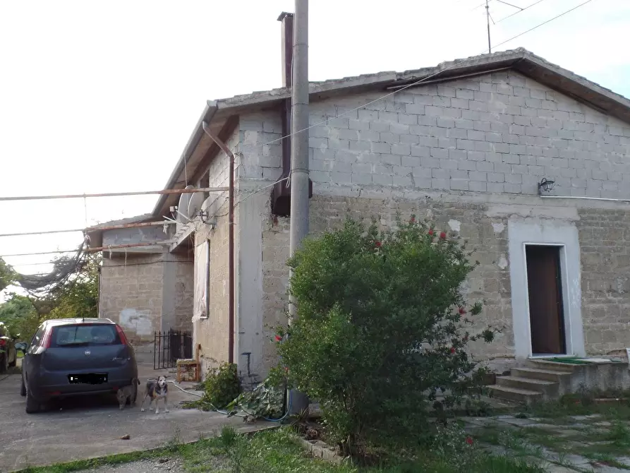 Immagine 1 di Casa indipendente in vendita  in via della verdesca a Eboli