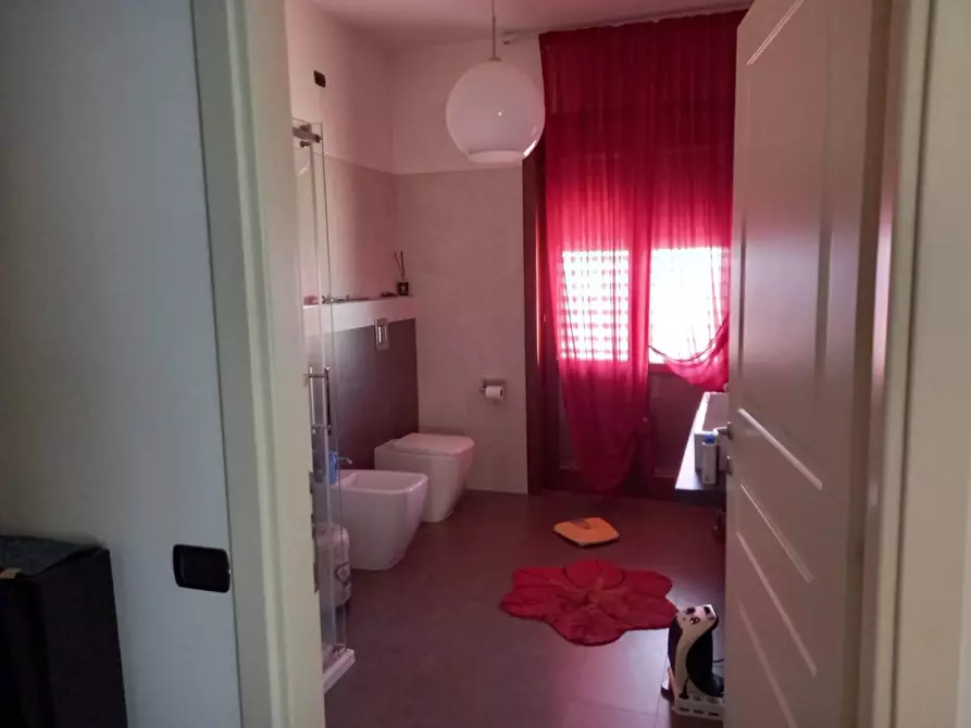 Immagine 21 di Casa semindipendente in vendita  in Archi 56 a Avellino