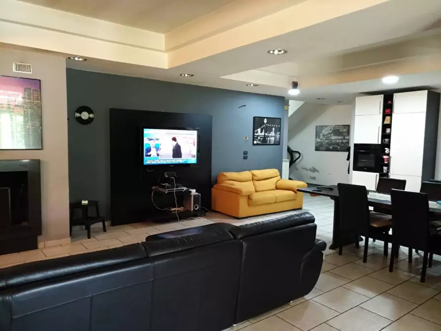 Immagine 32 di Casa semindipendente in vendita  in Archi 56 a Avellino