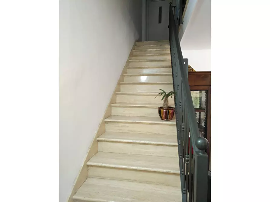 Immagine 36 di Casa semindipendente in vendita  in Archi 56 a Avellino