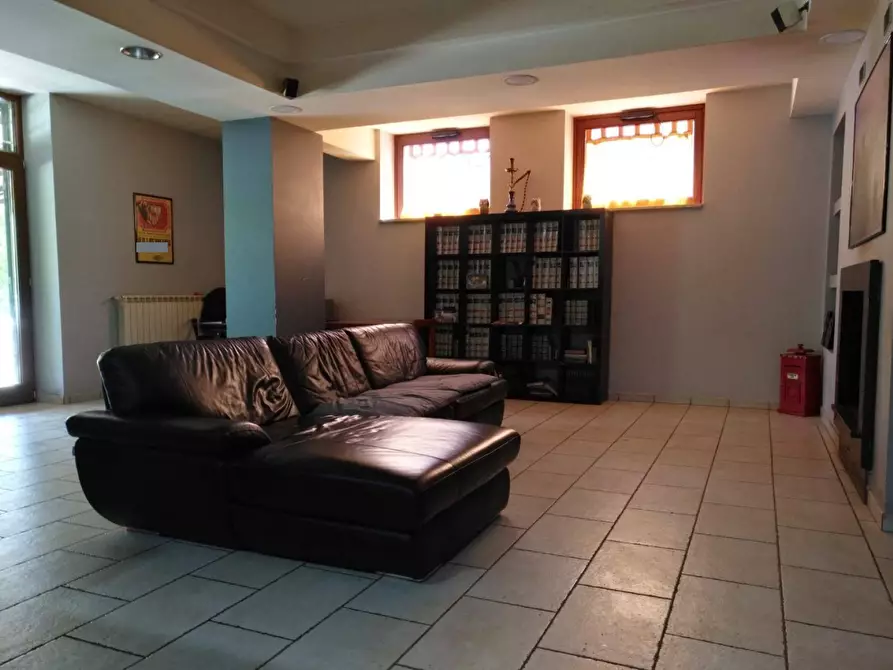 Immagine 37 di Casa semindipendente in vendita  in Archi 56 a Avellino