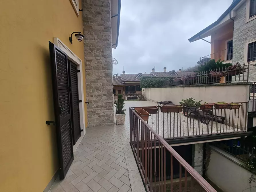 Immagine 7 di Casa semindipendente in vendita  in contrada serroni a Avellino