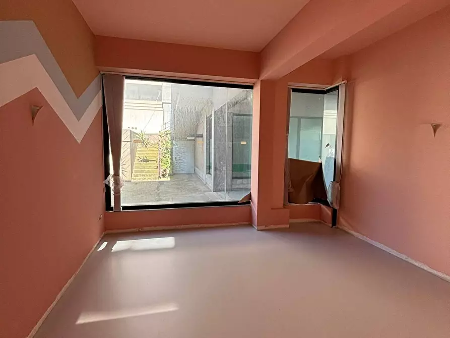 Immagine 4 di Ufficio in vendita  in via palatucci a Avellino