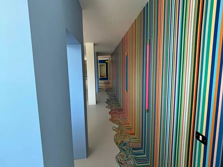 Immagine 10 di Ufficio in vendita  in via palatucci a Avellino