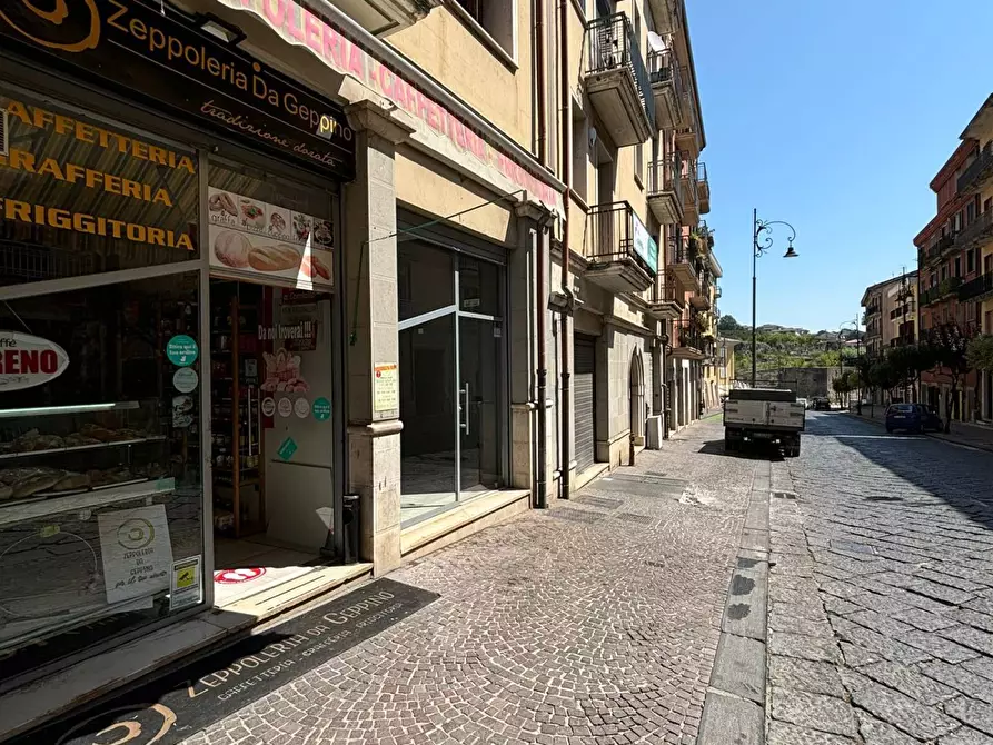 Immagine 2 di Locale commerciale in affitto  in Corso Umberto a Avellino