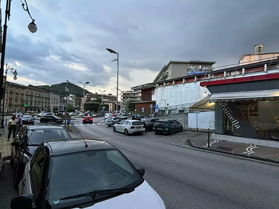 Immagine 5 di Locale commerciale in affitto  in via manfredi a Aiello Del Sabato