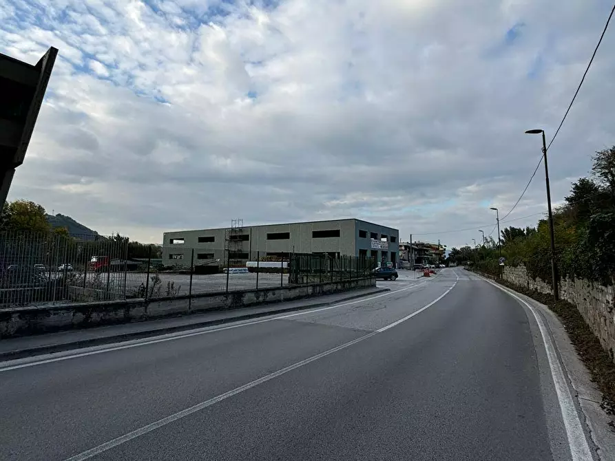 Immagine 7 di Palazzo in affitto  in contrada San Lorenzo a Atripalda