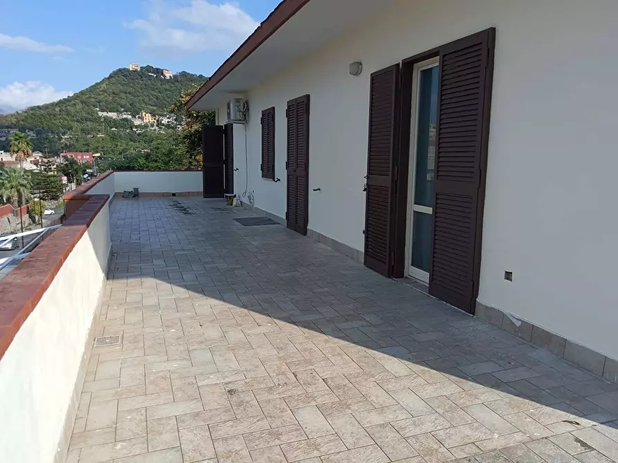 Immagine 9 di Locale commerciale in affitto  in VIA CARLO TRAMONTANO 73 a Pagani