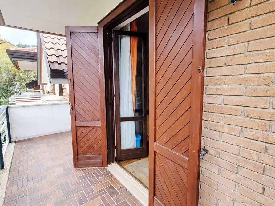 Immagine 8 di Casa semindipendente in vendita  a Avellino