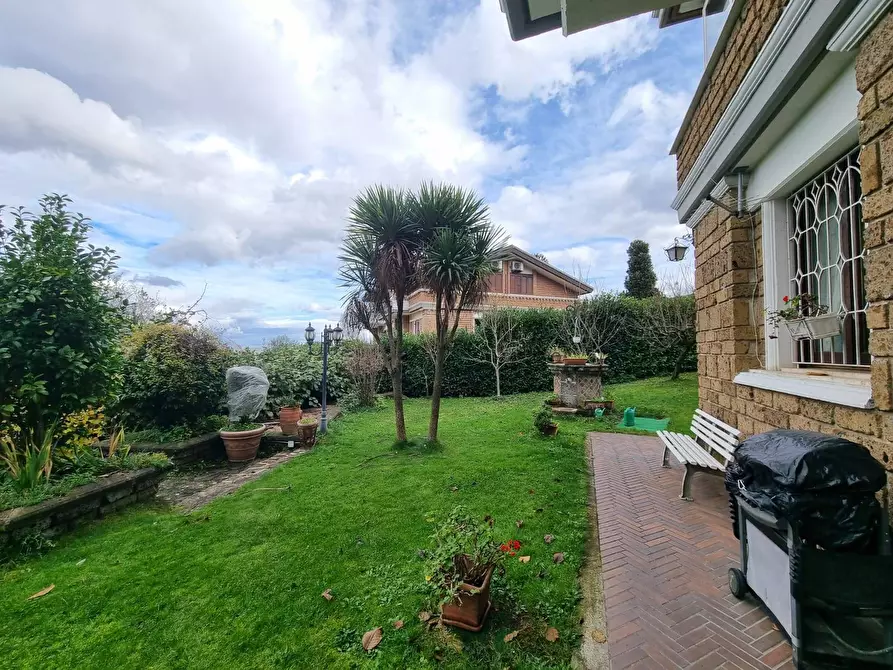 Immagine 3 di Casa semindipendente in vendita  a Avellino