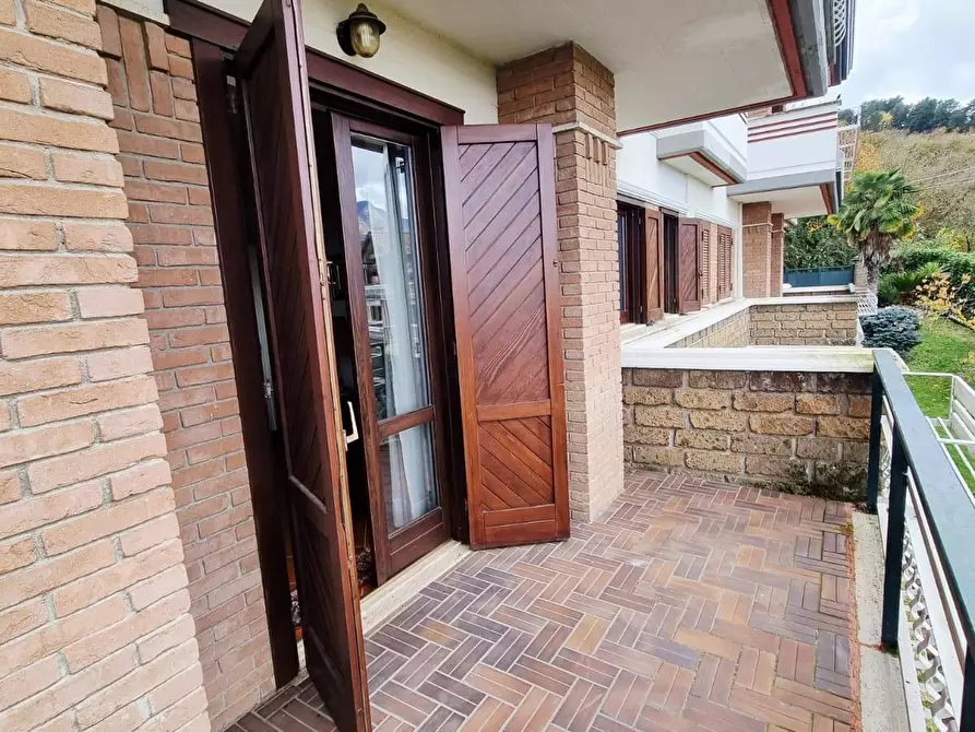 Immagine 19 di Casa semindipendente in vendita  a Avellino