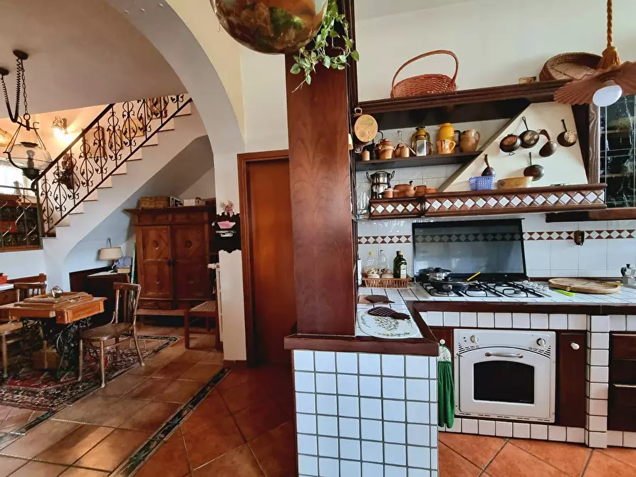 Immagine 20 di Casa semindipendente in vendita  a Avellino