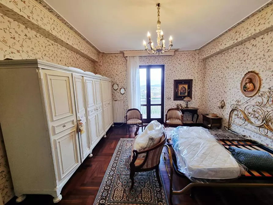 Immagine 21 di Casa semindipendente in vendita  a Avellino