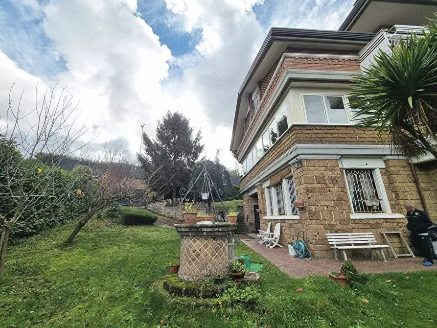 Immagine 23 di Casa semindipendente in vendita  a Avellino